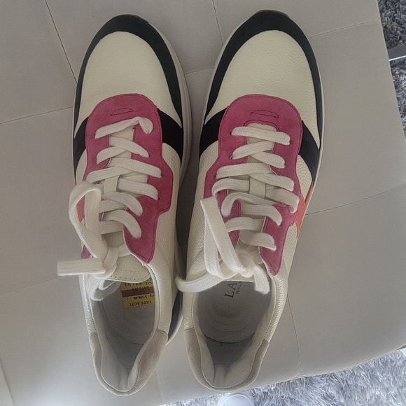 Lauren Ralph Lauren Shoes - NWOB Lauren Ralph Lauren Rylee Sneaker